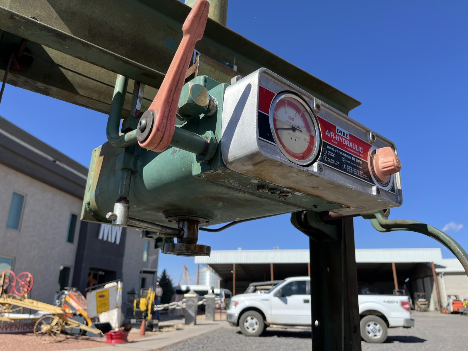 ./imagenes/INVOICE/2019/17892/PRENSA HIDRAULICA DAKE (2).JPG